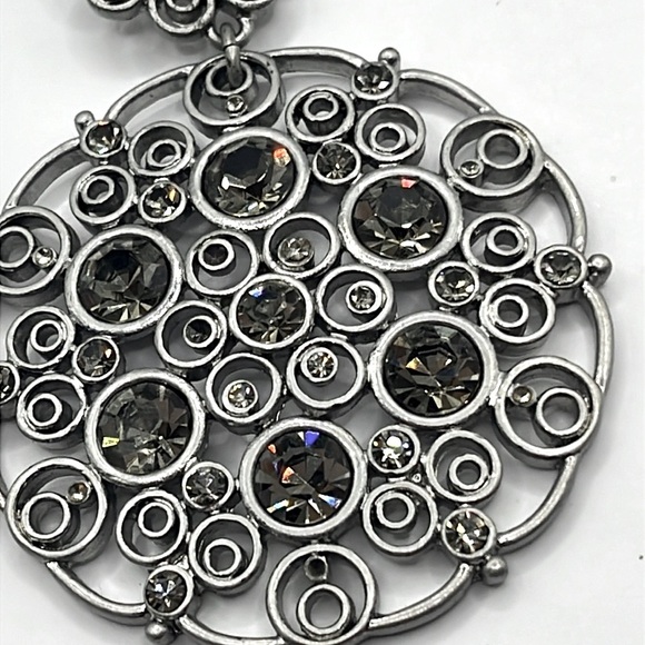 Lia Sophia Matte Silver Tone with large removable pendant Oversized - Picture 6 of 12